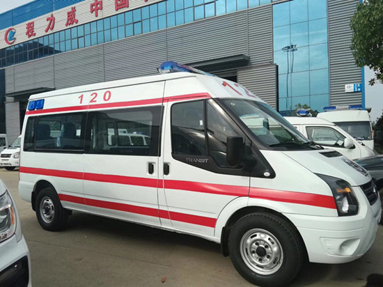 福特新世代V348长轴中顶救护车